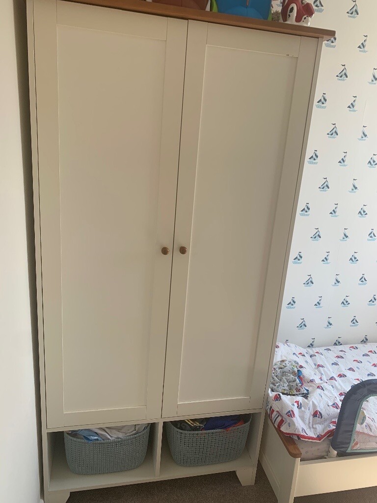 little acorns vanilla nursery furniture set